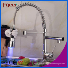Small Size Pull-out Spray 3 Color LED Kitchen Faucet (QH0783SF)